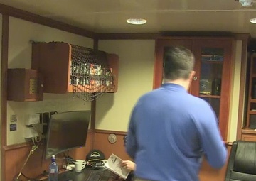 Man on the street on the Nansen