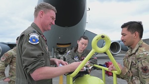 909th ARS fuels F-22 Raptors B-ROLL