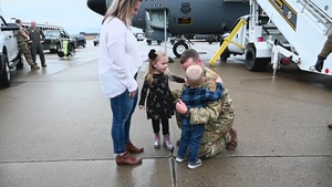 Pennsylvania Air National Guardsmen Return Home from Deployment