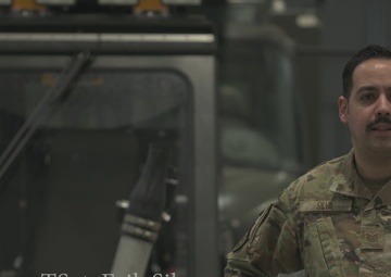 435 CRSS, Lithuanian allies train on de-icing procedures