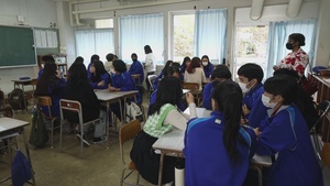 Kubasaki High School visit Naha Nishi High School