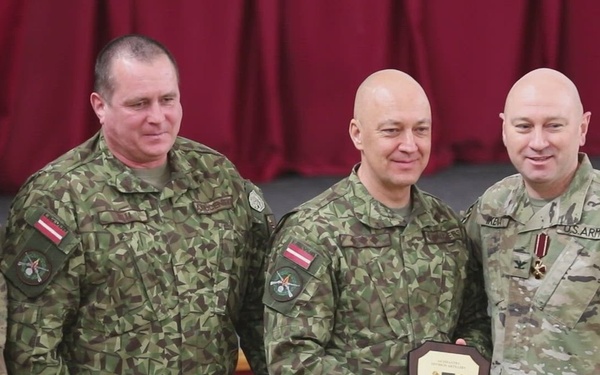 4th ID DIVARTY Takes Command from 1st ID DIVARTY in the Baltics Theater