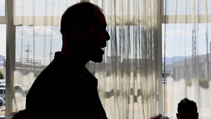 21st Chaplain of the Marine Corps Visits MCAS Iwakuni