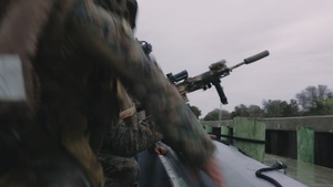 26th MEU’s Small Boat Detachment Maneuvers Within The Littorals