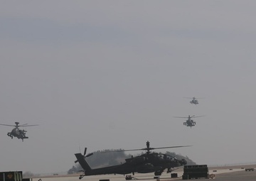 4-2 Attack Battalion Apache Gunnery During Exercise Warrior Shield