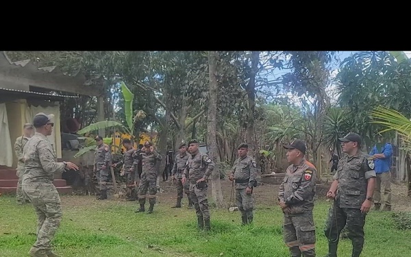 Green Berets teach Guatemalan partners K-9 Handling skills