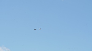 The first FTU F-22s touch down at JBLE