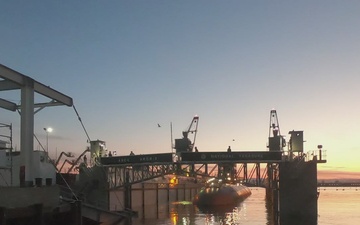 USS Alexandria (SSN 757) Departs Floating Dry Dock ARCO (ARDM 5)