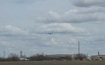 Osprey touches down at Goodfellow B Roll