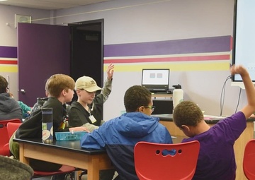 142nd Wing hosts local students at STARBASE Oregon