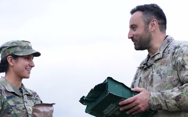 Italian and American soldiers swap rations (master)