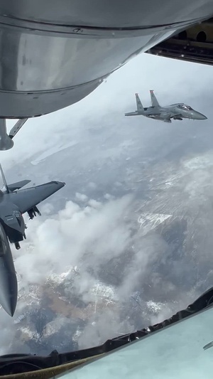 F-15E Strike Eagle Refueling B-Roll