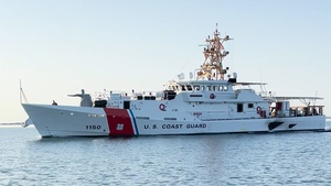 CGC William Chadwick training with French Navy