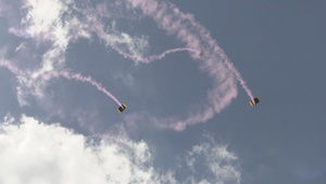 The SOCOM Para-Commandos Perform at the 2023 Beaufort Air Show