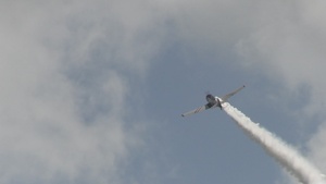 Chris Thomas Performs at the 2023 Beaufort Air Show