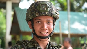 Civil Affairs Team 5 visits schools in Cagayan Province to assess needs