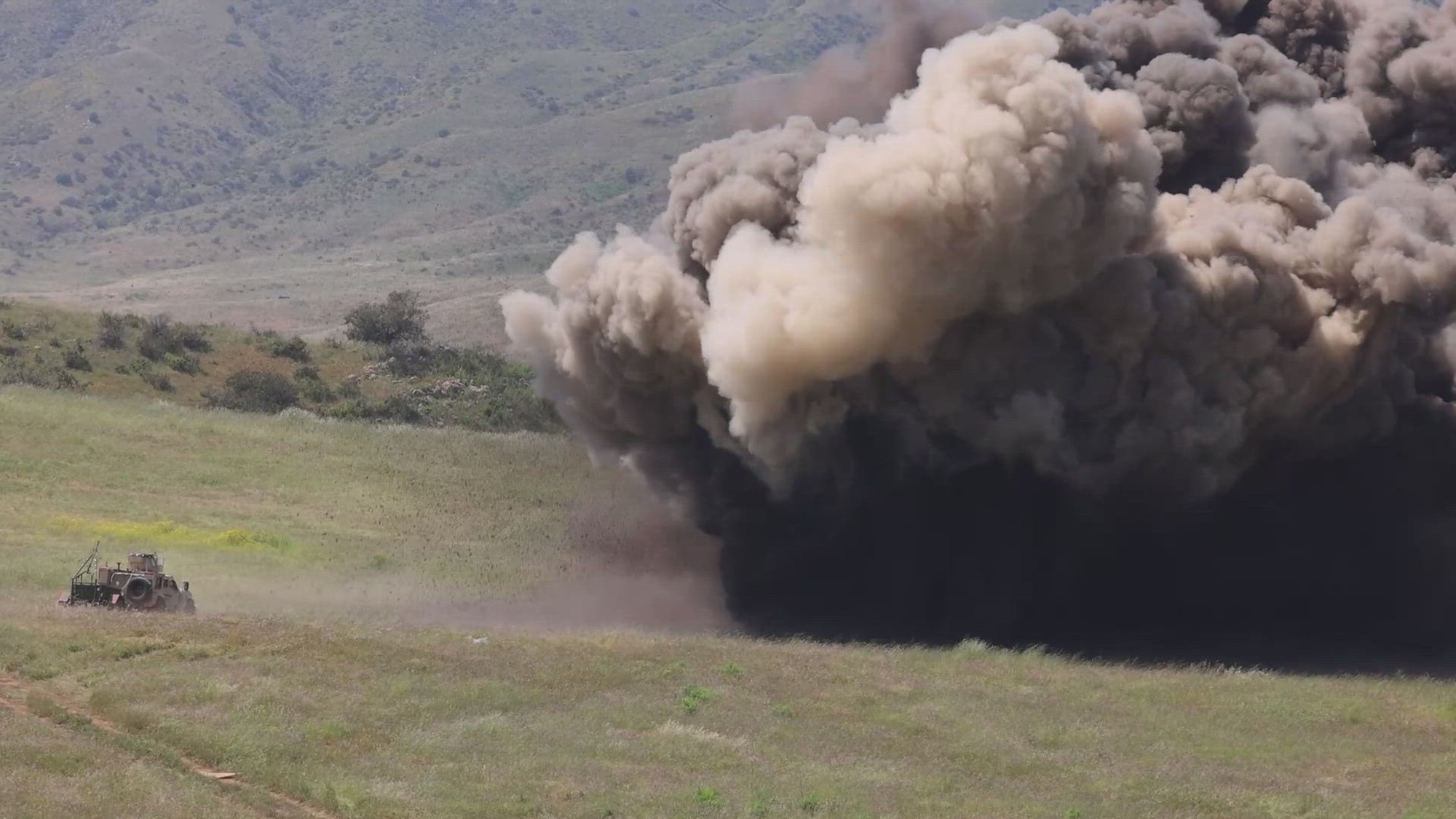 U.S. Marines with Charlie Company, 1st Combat Engineer Battalion, 1st Marine Division, employ M18 Claymore mines and mine clearing line charge systems during an explosives range at Marine Corps Base Camp Pendleton, California, April 19, 2023. The purpose of the range was to increase the Marines’ proficiency in employing assault breaching charges, understanding the technical functions of MCLCs and employing basic military explosives. (U.S. Marine Corps video by Cpl. Willow Marshall)