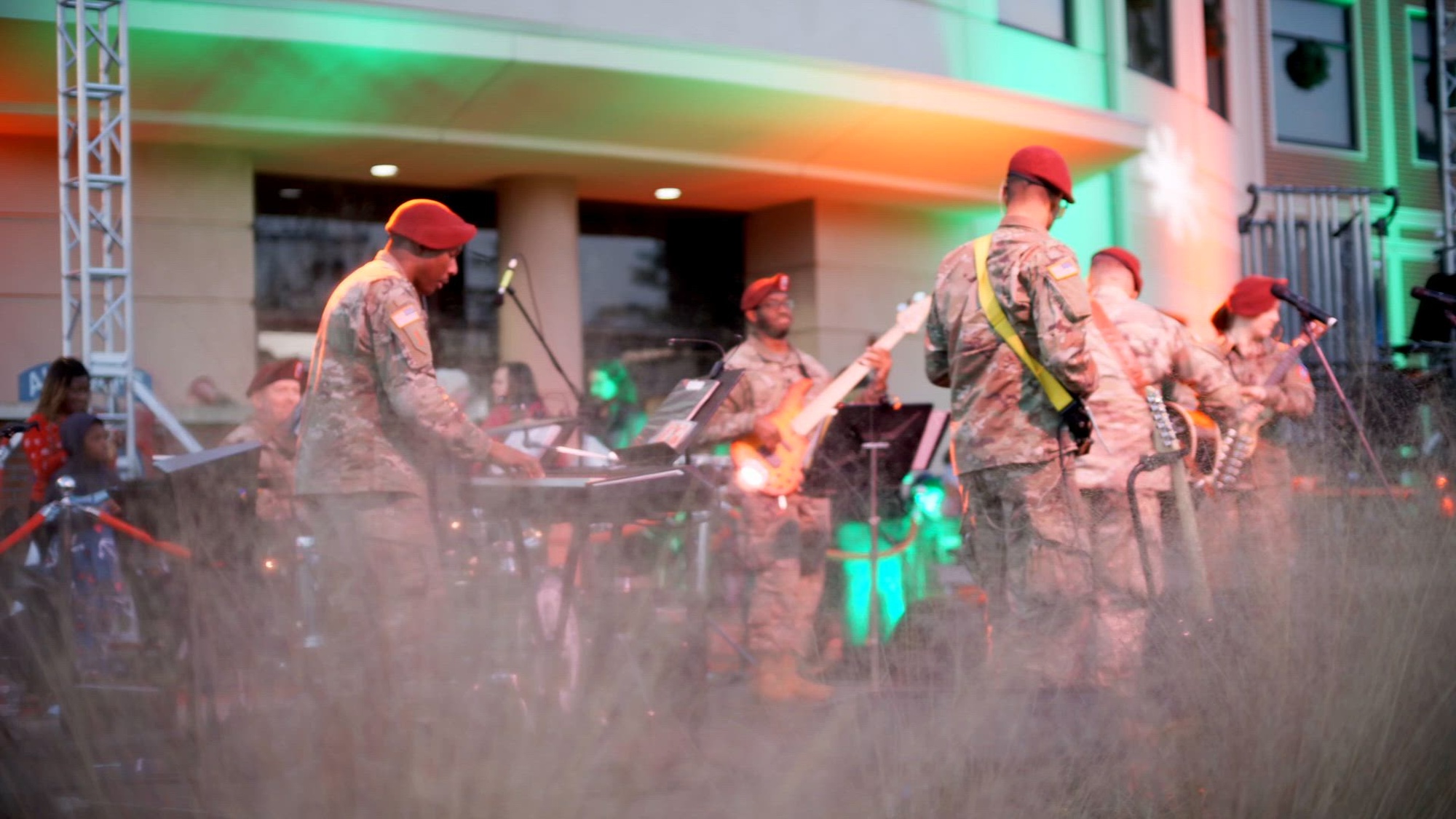 Paratroopers of the “All-American” Band and Chorus, 82nd Airborne Division perform during the All-American Holiday Concert, Fort Bragg, NC, Dec 9, 2022. The 82nd Airborne Division All-American Band and Chorus provides music to Fort Bragg and the local area ‘Telling the Army Story’ to support Soldiers and their Families, community and recruiting initiatives, and music education programs. (U.S. Army video by Spc. Vincent Levelev)