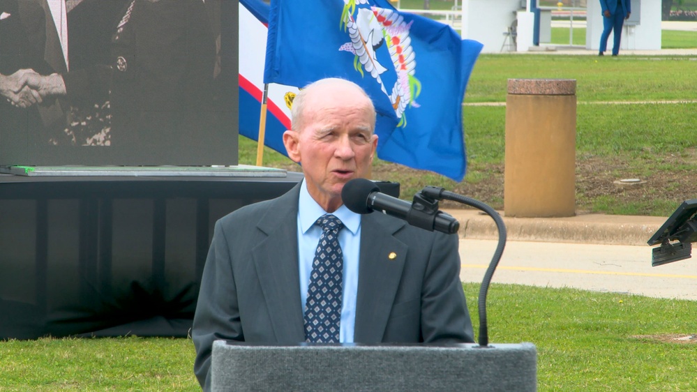 DVIDS Video Lt. Gen. (Ret) Randolph House