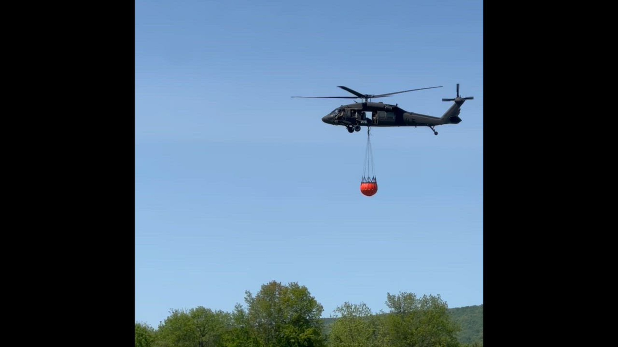 Flyover at the Field of Dreams > 185th Air Refueling Wing