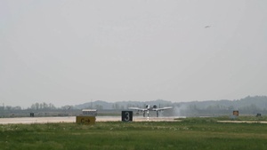 25 FS A-10s arrive at KFT 23