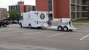 Oklahoma Guard's Civil Support Team assists local first responders in full-scale exercise