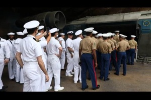 Sailors and Marines tour Disneyland