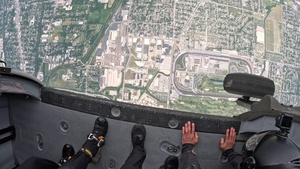 Army Golden Knights make parachute jump for Indy 500