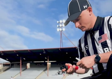 Active duty soldier plays on Seattle's women's football team