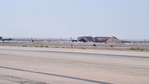 F-22 Raptor Take Off