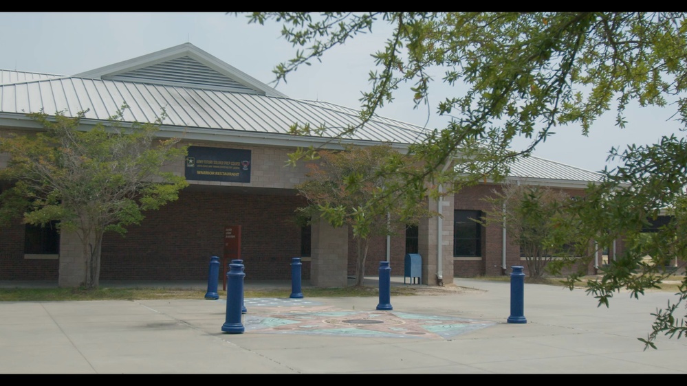 DVIDS - Video - Basic Combat Training-BCT-Dining Facility-DFAC-1