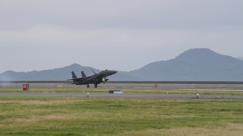 F-15E’s Arrive on MCAS Iwakuni