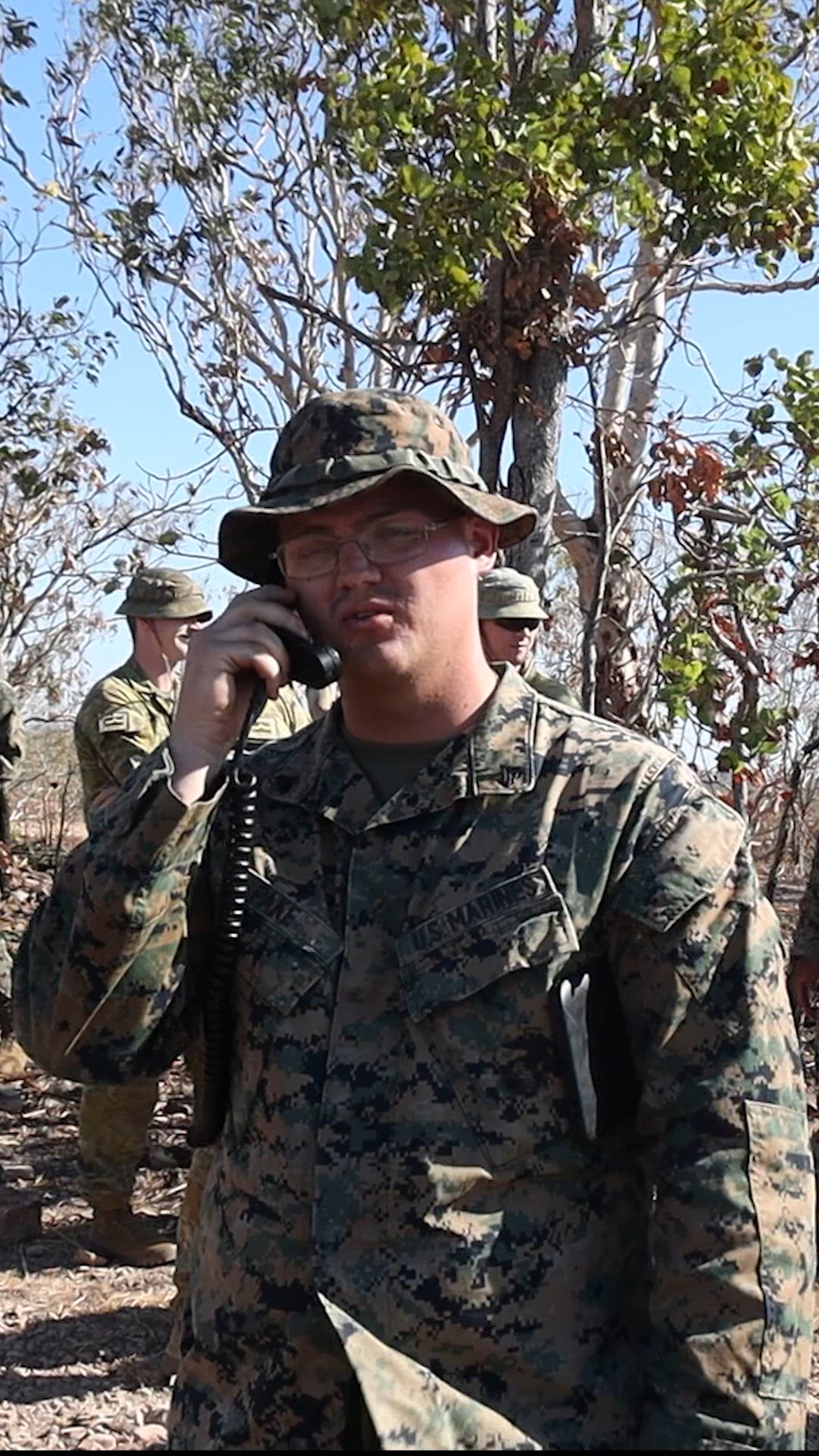 Videos, image size:2000x3556