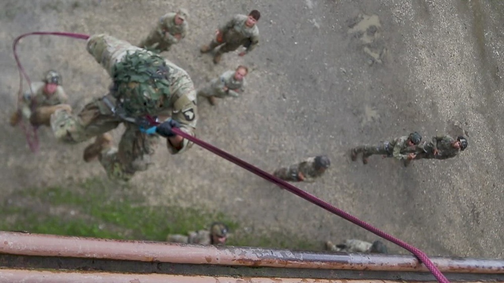 DVIDS - Video - TF Mountain Soldiers are taught how to repel by ...