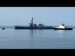 USS Momsen visits Port Angeles, Washington