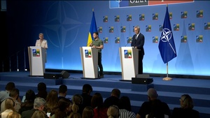 Joint press conference by the NATO Secretary General and the President of Ukraine following their bilateral meeting (Q&A 2/2)