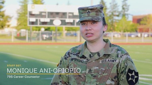 Soldier-Athlete: Active duty Soldier plays football for Seattle