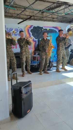 U.S. Marine Force Reserve Band plays in Colombia