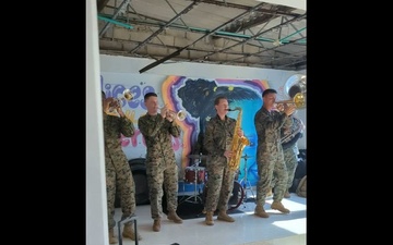 U.S. Marine Force Reserve Band plays in Colombia