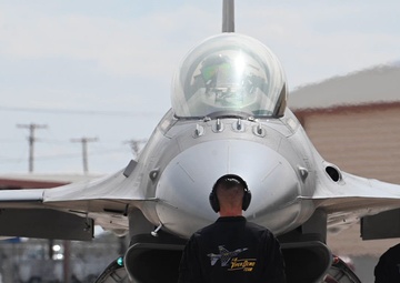 F-16 Viper Demonstration Team B-roll