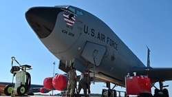 KC-135R Stratotanker Landing Gear Repair
