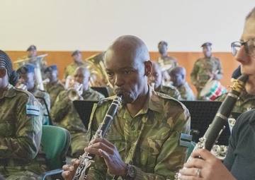 Wings of Swing Connect with Africa