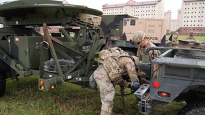 2ID HHBN Signal Gunnery Broll