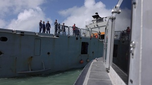 Guyana Defense Force Chief of Staff visits Mexican navy ship Veracruz