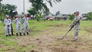 B-Roll: U.S., Philippine Marines practice breaching
