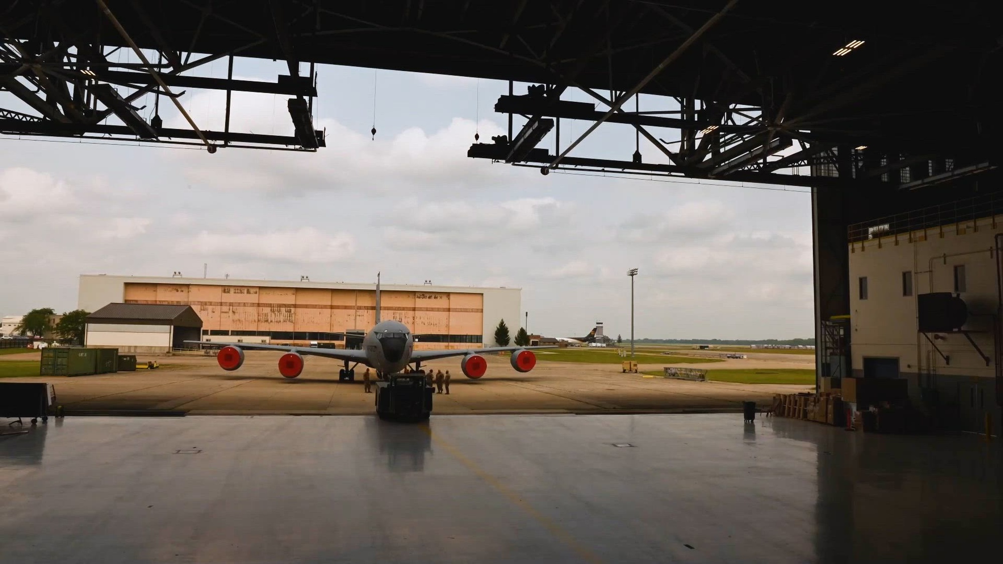 Six aerospace propulsion craftsmen from the 121st Air Refueling Wing Maintenance Squadron replace an engine on a KC-135 Stratotanker at Rickenbacker Air National Guard Base, Columbus, Ohio, July 18, 2023. Maintainers are imperative to the mission of the United States Air Force by ensuring aircraft are in operational condition and able to be anywhere at a moment&#39;s notice. (U.S. Air National Guard video by Airman First Class Ivy Thomas)