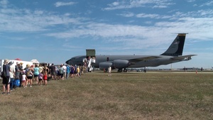 Sioux Falls Air Show hosts Iowa KC-135