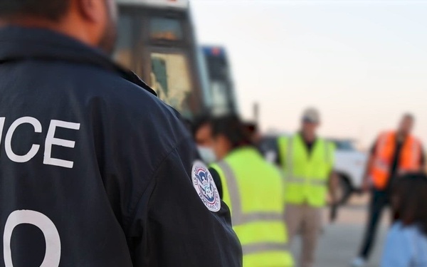 ICE conducts removal flights to Central America Aug. 2 8:00 am
