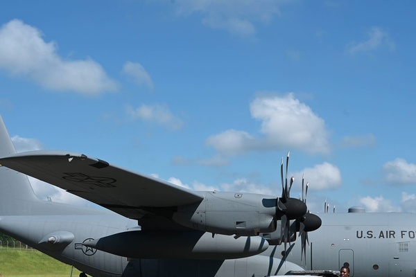 Parks Takes Command of the 94th Airlift Wing
