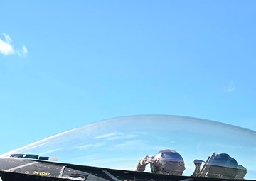 F-16 Viper Demo Team behind the scenes